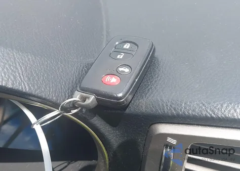 2011 Toyota Avalon Limited из США, поврежденный, VIN 4T1BK3DB7BU401438